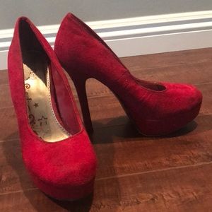 Red Velvet Pumps